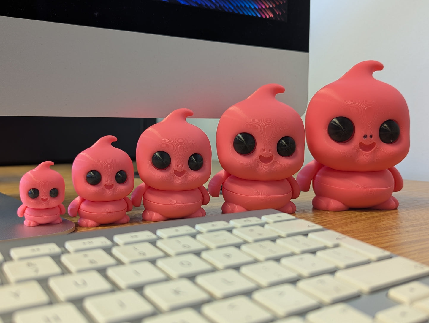 👻 BooBoo – Your Adorably Spooky Desk Buddy 👻