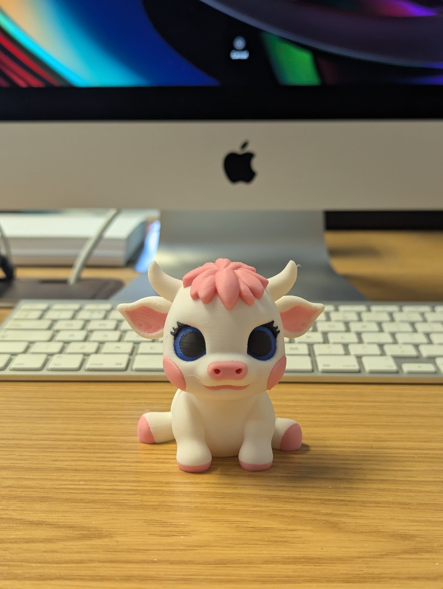 MooMoo – Your Adorable Desk Companion! 🐮✨