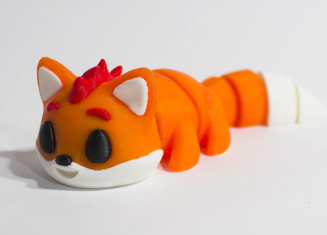 🦊 Rustie – The Playful Fox Desk Buddy