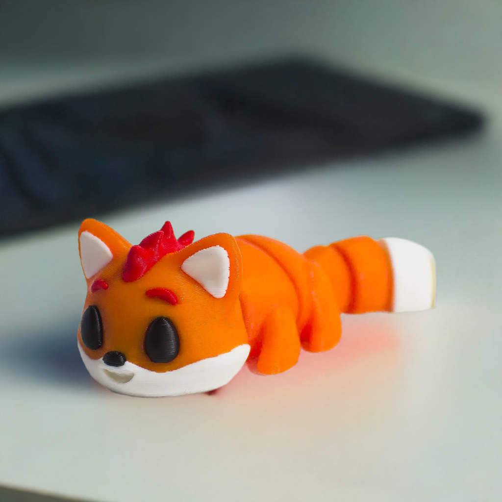 🦊 Rustie – The Playful Fox Desk Buddy