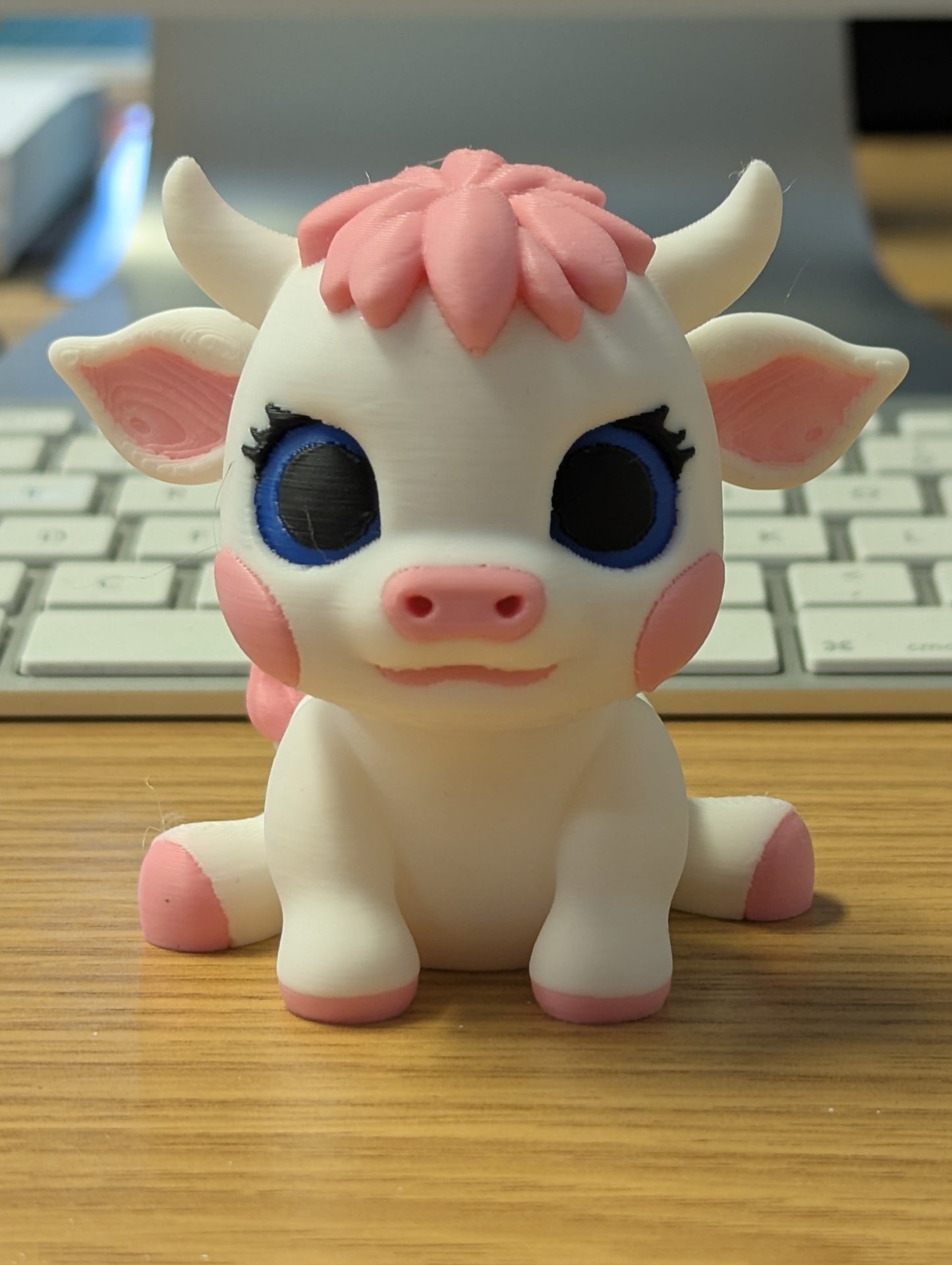 MooMoo – Your Adorable Desk Companion! 🐮✨