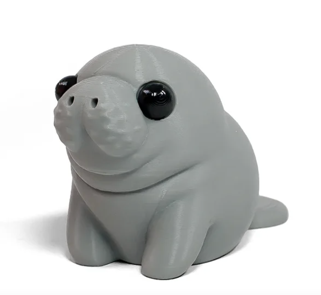 🌊 Blubby – The Chubby Manatee Desk Buddy